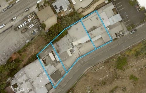 335 E Beach Ave, Inglewood, CA, 90302-3101 | Card Image