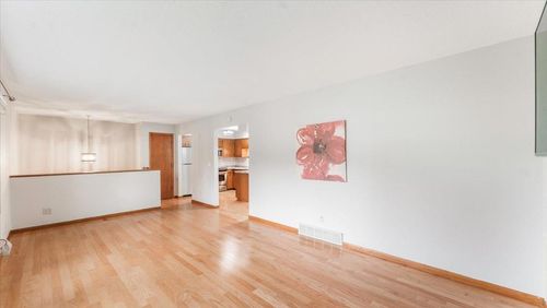65 Galloway Ln, Waite Park, MN, 56387-1435 | Card Image