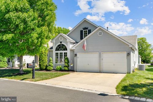 9 Eaton Ct, Jackson, NJ, 08527-3936 | Card Image