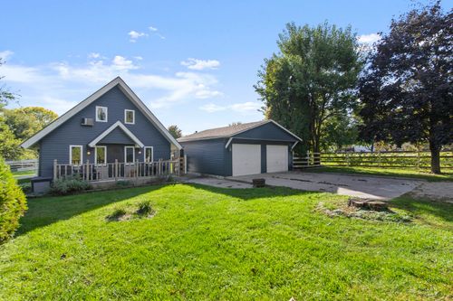 4686 E 2351st Rd, Somonauk, IL, 60552-9682 | Card Image