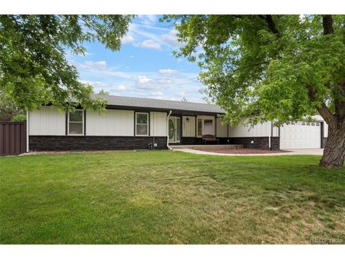 8595 S Yarrow St, Littleton, CO, 80128-6140 | Card Image