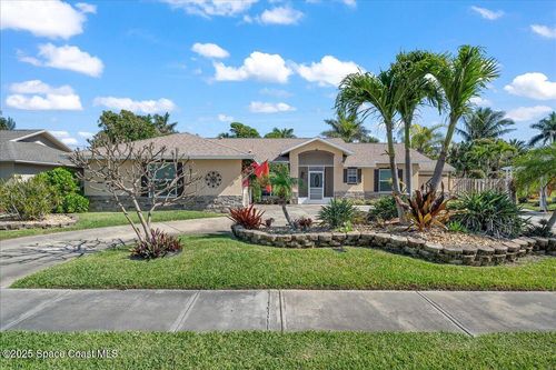 110 Ocean Oaks Dr, Indialantic, FL, 32903-2732 | Card Image