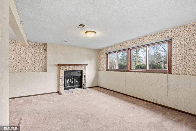 32-web-or-mls-4307 Evergreen Dr-32.jpg | Image 32