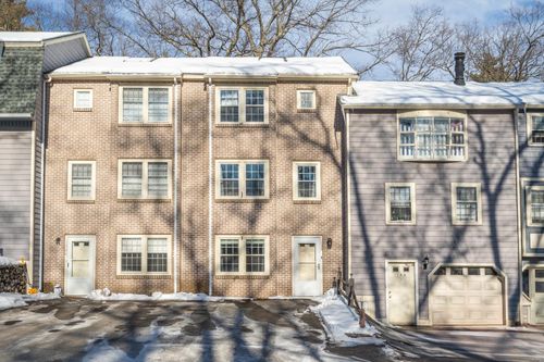 3-135 Cannongate Iii Road, Nashua, NH, 03063 | Card Image