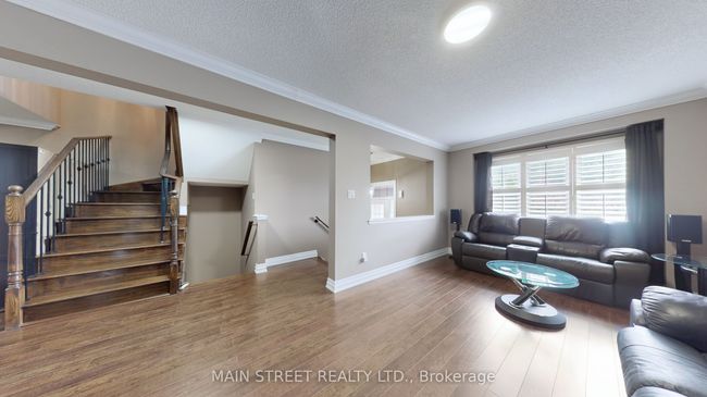 42 Bellchase Trail, House attached with 4 bedrooms, 4 bathrooms and 3 parking in Brampton ON | Image 6