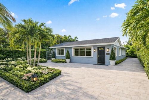 368 Plymouth Rd, West Palm Beach, FL, 33405-3220 | Card Image