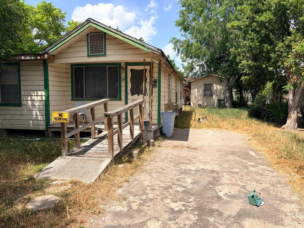 Residential in Brownsville