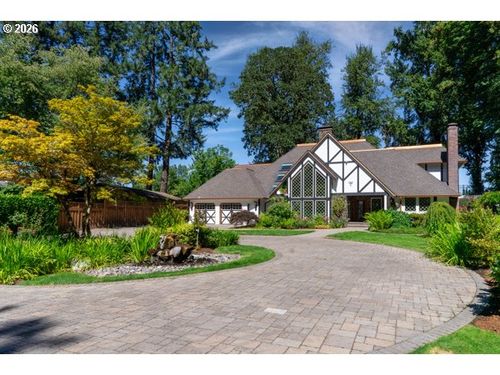 5075 Mapleton Dr, West Linn, OR, 97068-2149 | Card Image
