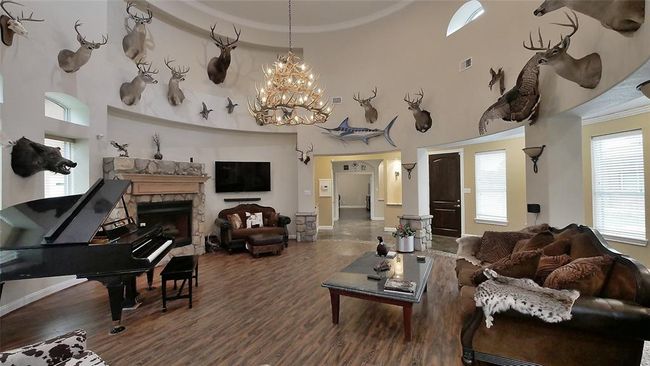 Great Room | Image 15