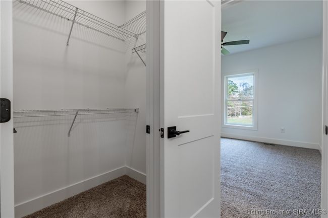 2034 Andres Way, Home with 5 bedrooms, 4 bathrooms and null parking in Floyds Knobs IN | Image 54