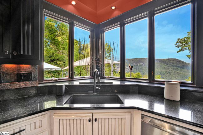 2 Sharptop Way, House other with 3 bedrooms, 4 bathrooms and 2 parking in Landrum SC | Image 12
