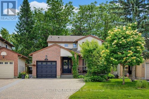 289 Du Grand Bois Avenue, Ottawa, ON, K1E2S8 | Card Image