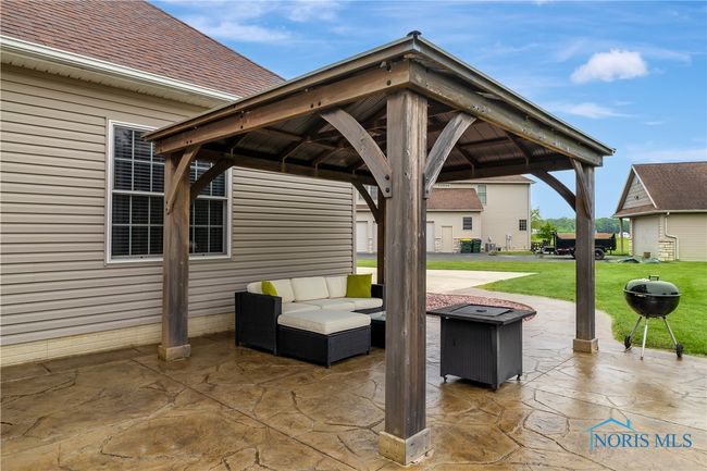 6750 Blue Stone Ct, House other with 4 bedrooms, 3 bathrooms and 2 parking in Whitehouse OH | Image 34