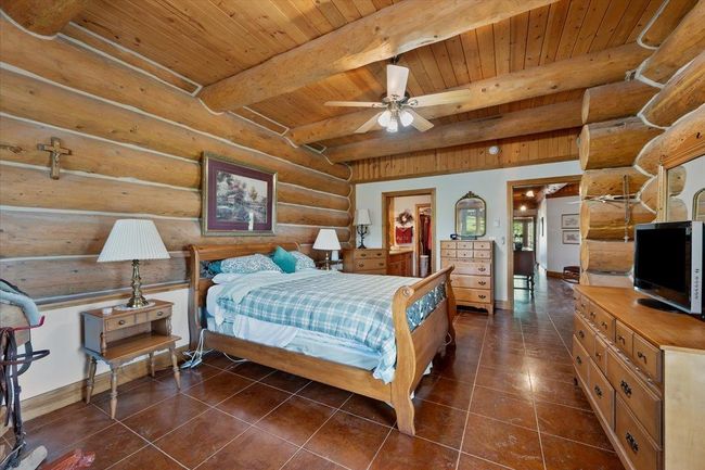 22506 Other, House other with 3 bedrooms, 3 bathrooms and null parking in Deadwood SD | Image 12