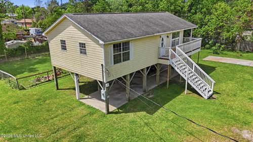 13517 Artes St, Gulfport, MS, 39503-3034 | Card Image