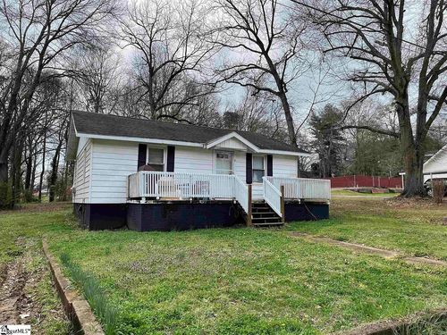 8 Hollywood St, inman, SC, 29349-1317 | Card Image