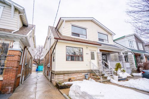 upper-393 Milverton Blvd, Toronto, ON, M4J1W1 | Card Image