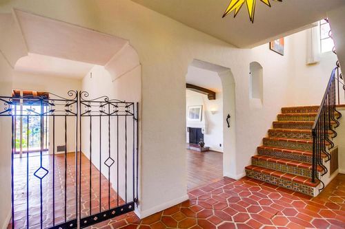 2854 Albatross St, San Diego, CA, 92103-6102 | Card Image