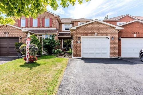 1237 Blackburn Dr, Oakville, ON, L6M2W5 | Card Image