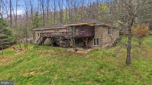 783 Ritters Valley Dr, CAPON BRIDGE, WV, 26711-9285 | Card Image