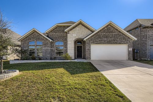 124 Independence Dr, Joshua, TX, 76058-4645 | Card Image