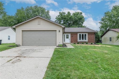 7880 Lockport Blvd, Washingtn Twp, OH, 45459-5454 | Card Image