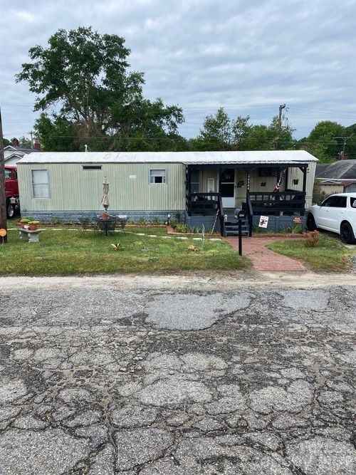 6544 N Cleveland Extension St, Kershaw, SC, 29067-1036 | Card Image
