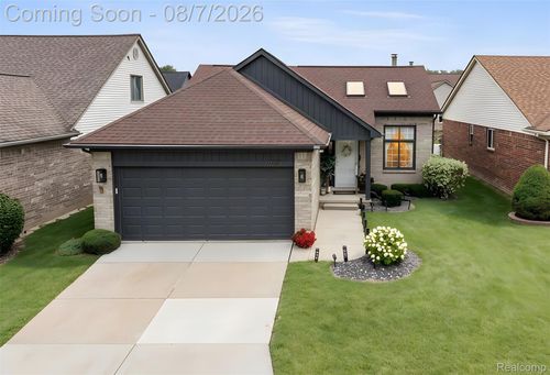 20101 Shoals Ct, Clinton Township, MI, 48038-4924 | Card Image