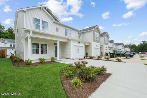 81-5086 Northstar Dr, Leland, NC, 28451-0830 | Card Image