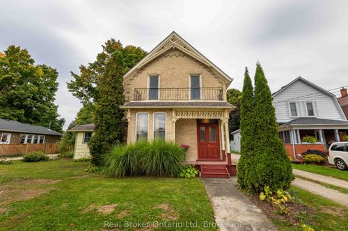 164 Queen St N, Durham, ON, N0G1R0 | Card Image