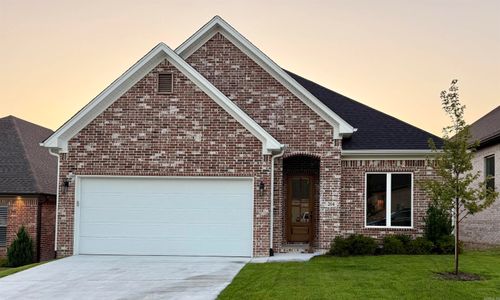 204 Fletcher Ridge Dr, Little Rock, AR, 72223-5355 | Card Image