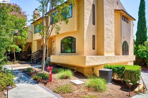 10-2149 Junction Ave, Mountain View, CA, 94043-2850 | Card Image