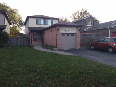 MAIN - 1961 Lydia Cres, House other with 3 bedrooms, 2 bathrooms and 1 parking in Pickering ON | Image 1