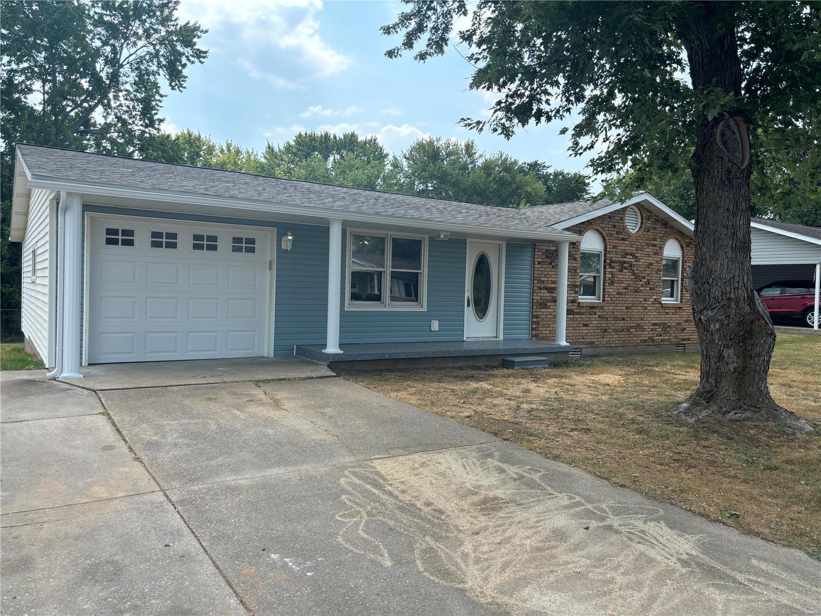 Sherlock Dr, Fredericktown, MO 63645