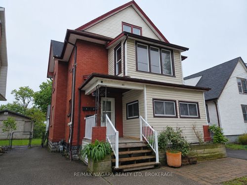 2-23 Av Place, Welland, ON, L3B3J2 | Card Image