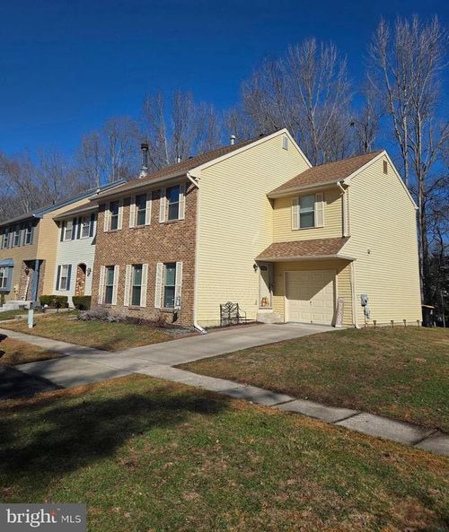 19 Blackhawk Ct, MEDFORD, NJ, 08055-9382 | Card Image