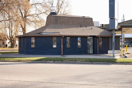 299 E Main St, Weiser, ID, 83672-2536 | Card Image