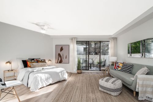 110-15020 N Bluff Rd, White Rock, BC, V4B5A4 | Card Image