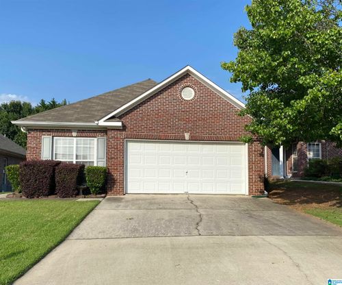 6124 Letson Farms Dr, BESSEMER, AL, 35022-7012 | Card Image