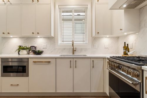 2051 E 4th Ave, Vancouver, BC, V5N1K5 | Card Image