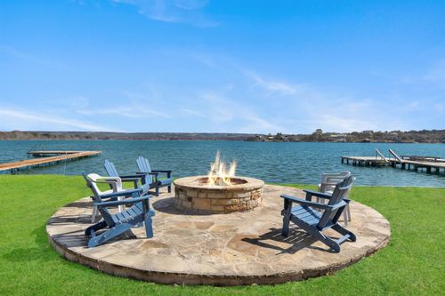 122 Mountain View Cir, Burnet, TX, 78611-2908 | Card Image