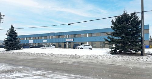 9357 45 Ave Nw, Edmonton, AB, T6E5Z7 | Card Image