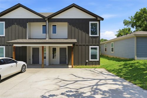 227 W Bond St, Denison, TX, 75020-2501 | Card Image