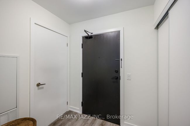 315 - 1480 Bayly St, Condo with 2 bedrooms, 1 bathrooms and 1 parking in Pickering ON | Image 5