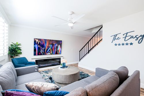 4243 N Miller Rd, Scottsdale, AZ, 85251-3616 | Card Image