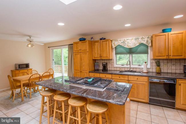 122 Rock Rd W, House other with 3 bedrooms, 3 bathrooms and null parking in Lambertville NJ | Image 44