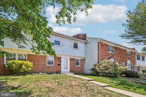 204 Shenandoah St Se, LEESBURG, VA, 20175-4013 | Card Image