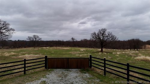 0 Lobo, Lone Grove, OK, 73443 | Card Image