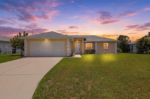 1720 Country Meadows Drive, SARASOTA, FL, 34235 | Card Image