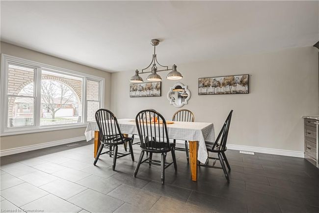 95 Ellington Ave, House other with 5 bedrooms, 3 bathrooms and 5 parking in Stoney Creek ON | Image 18